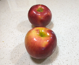 photo of two regular size apples